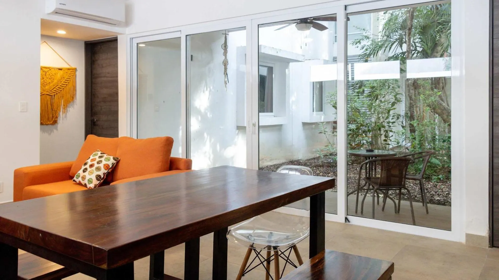 Apartment Modern Apt Tulum With 2 Bdr Gym & Pool